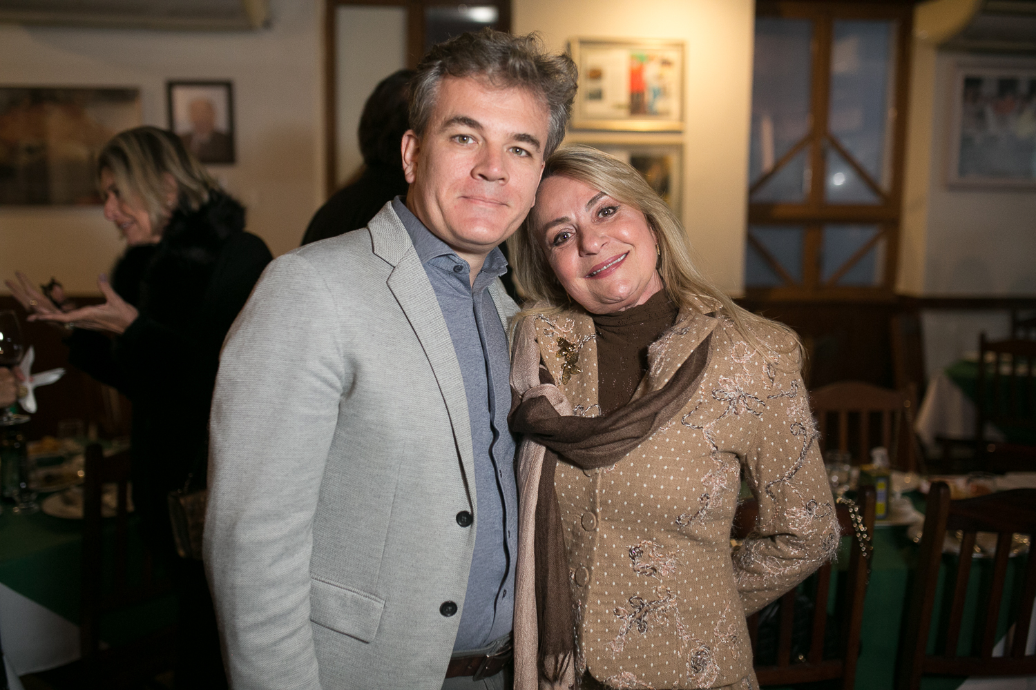 Noite de celebração marcou o caprichado jantar promovido pelo Corpo Consular, em honra ao Sr. Rui Almeida, Portugal, como forma de despedida.