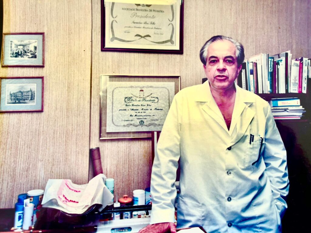 OS PAIS DO ANO DE 2025.