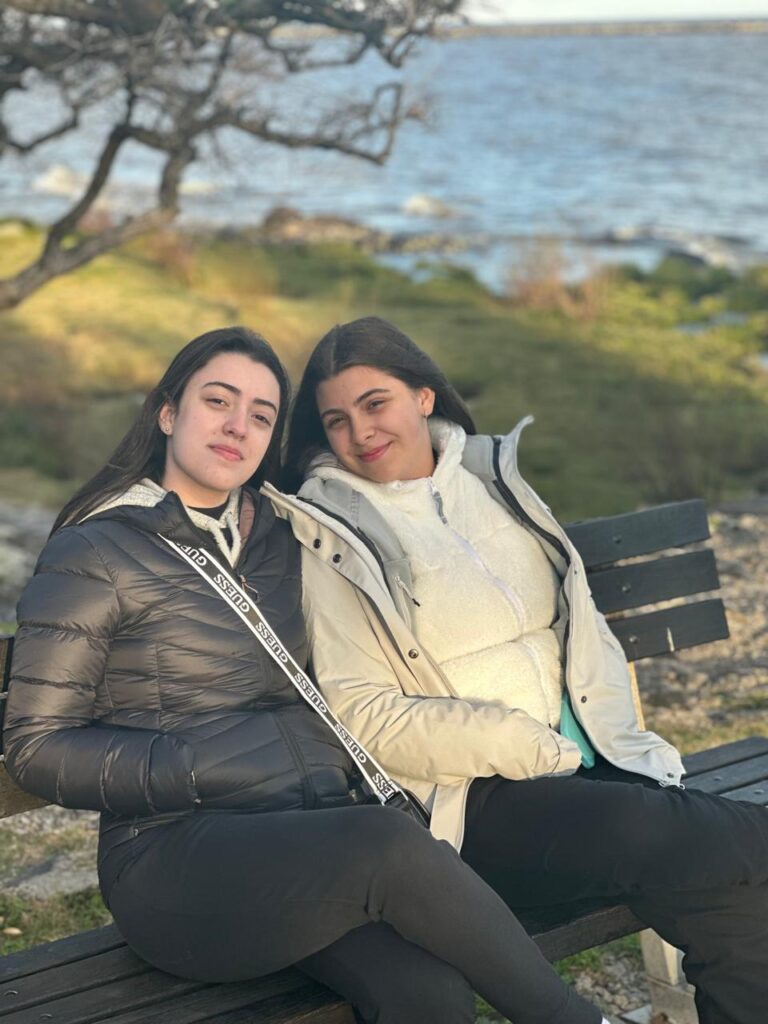 OS PAIS DO ANO DE 2025.