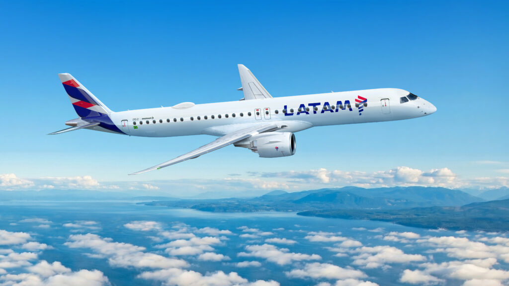 LATAM apresenta a cabine dos novos aviões Embraer E195-E2 Novos aviões contarão com configuração 2-2, ou seja, dois assentos de cada lado do corredor, Wi-Fi gratuito para clientes LATAM Pass, entretenimento por meio do LATAM Play e atributos de conforto desenvolvidos para oferecer uma experiência de viagem confortável e conectada.